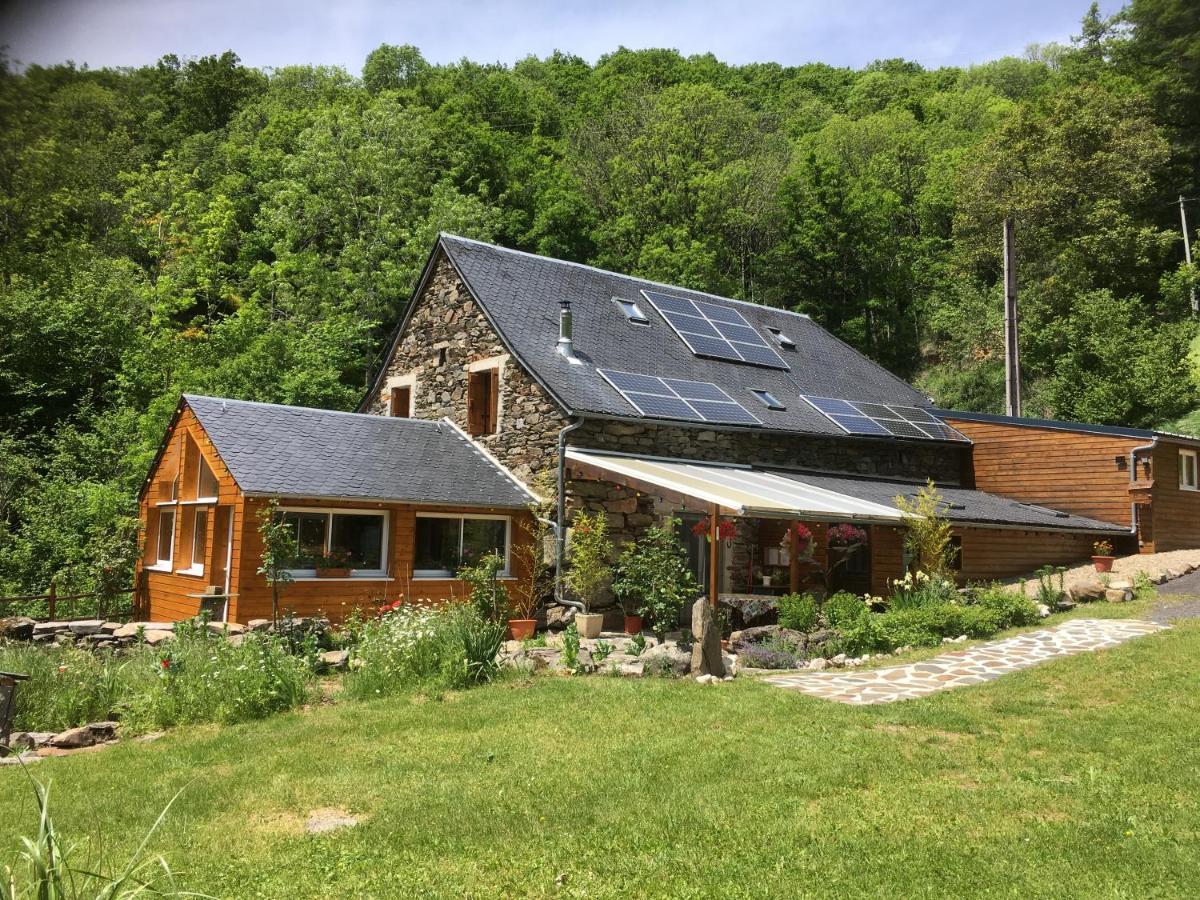 Chambres D'Hotes Le Lepadou-Bas Saint-Chély-dʼAubrac Kültér fotó