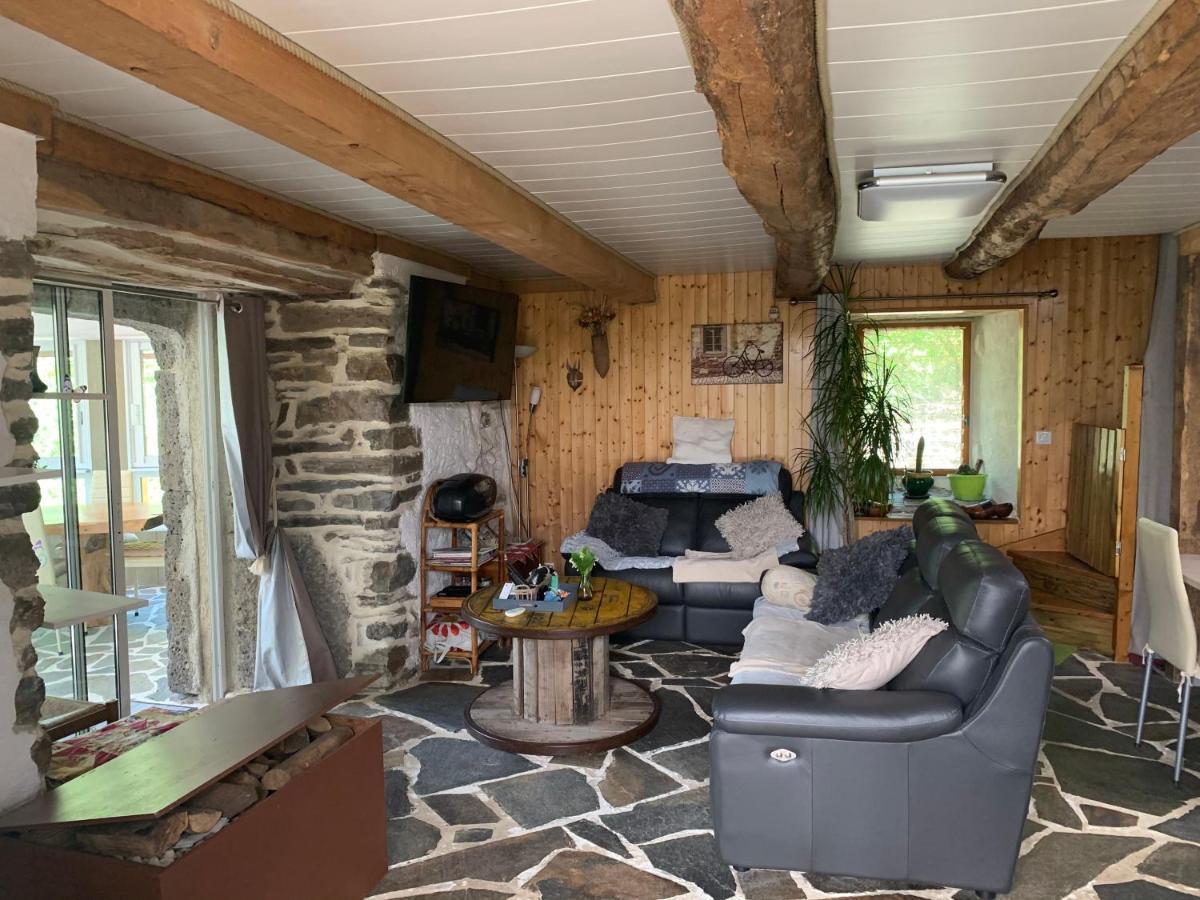 Chambres D'Hotes Le Lepadou-Bas Saint-Chély-dʼAubrac Kültér fotó