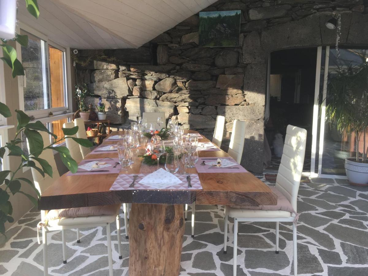 Chambres D'Hotes Le Lepadou-Bas Saint-Chély-dʼAubrac Kültér fotó