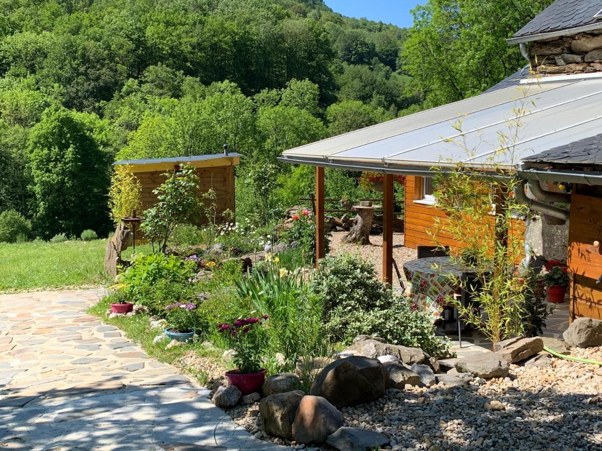 Chambres D'Hotes Le Lepadou-Bas Saint-Chély-dʼAubrac Kültér fotó