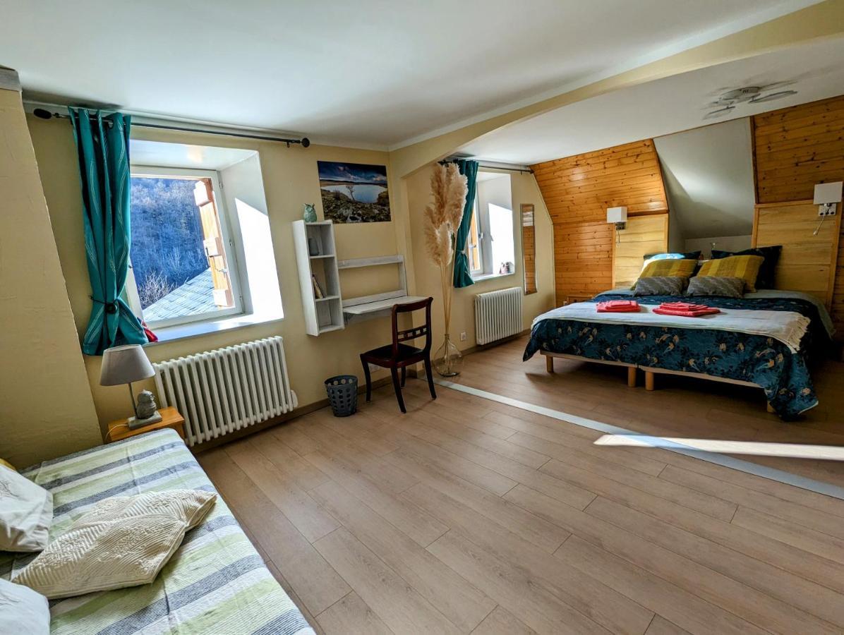 Chambres D'Hotes Le Lepadou-Bas Saint-Chély-dʼAubrac Kültér fotó