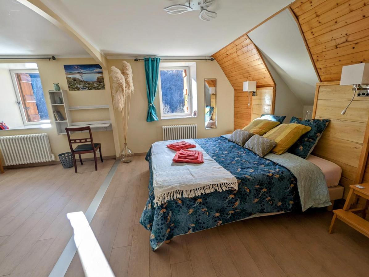 Chambres D'Hotes Le Lepadou-Bas Saint-Chély-dʼAubrac Kültér fotó