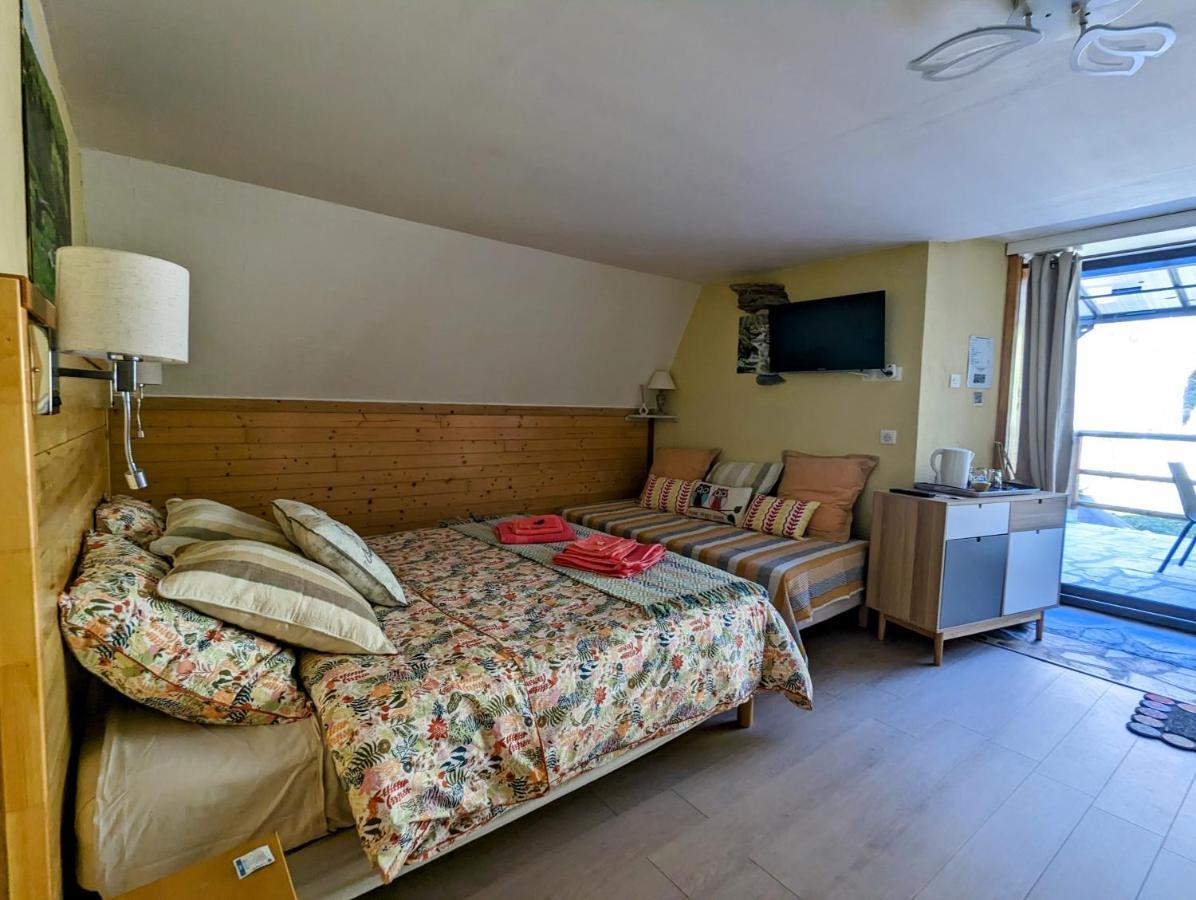 Chambres D'Hotes Le Lepadou-Bas Saint-Chély-dʼAubrac Kültér fotó